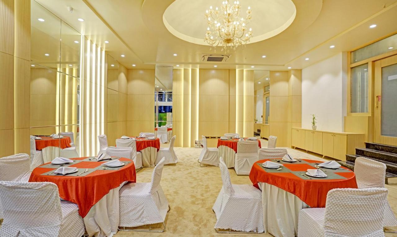 Treebo Premium Golden Bliss Trimurti Nagar Square Nagpur Zewnętrze zdjęcie