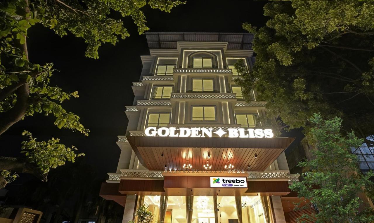 Treebo Premium Golden Bliss Trimurti Nagar Square Nagpur Zewnętrze zdjęcie