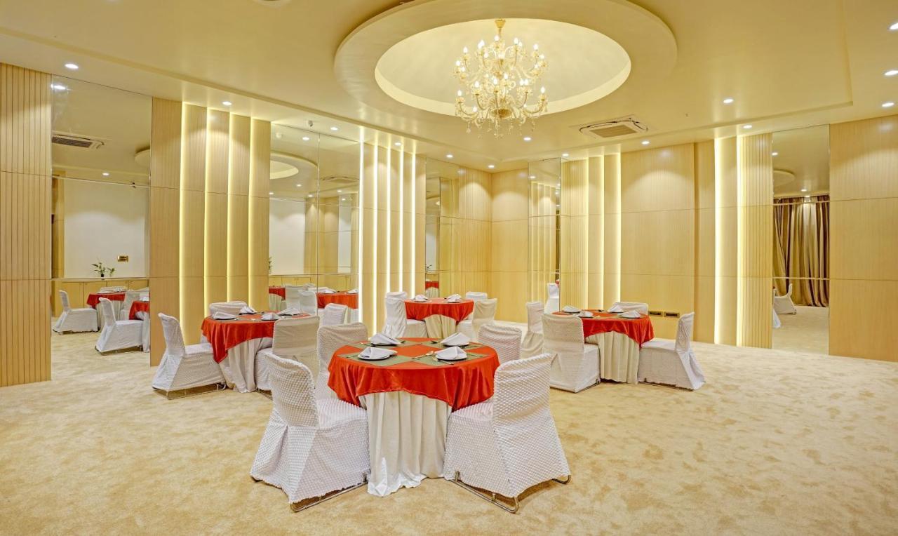 Treebo Premium Golden Bliss Trimurti Nagar Square Nagpur Zewnętrze zdjęcie