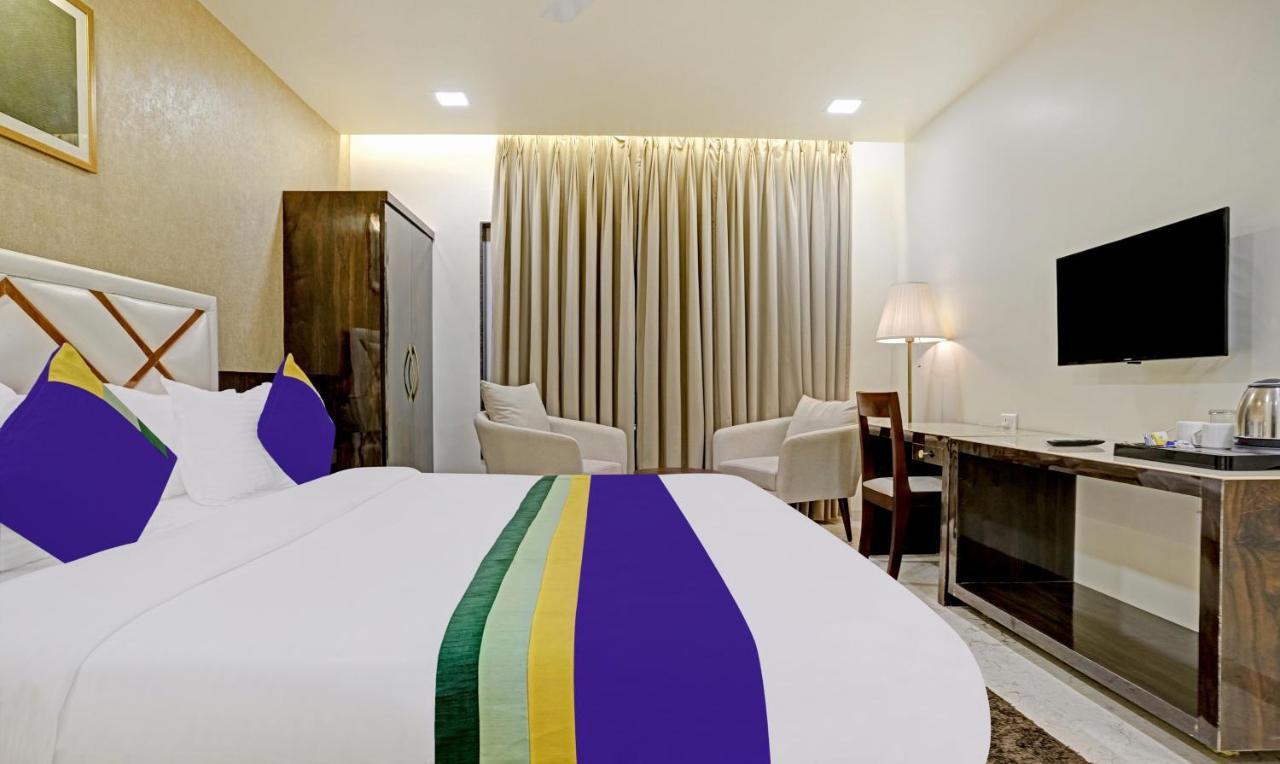 Treebo Premium Golden Bliss Trimurti Nagar Square Nagpur Zewnętrze zdjęcie