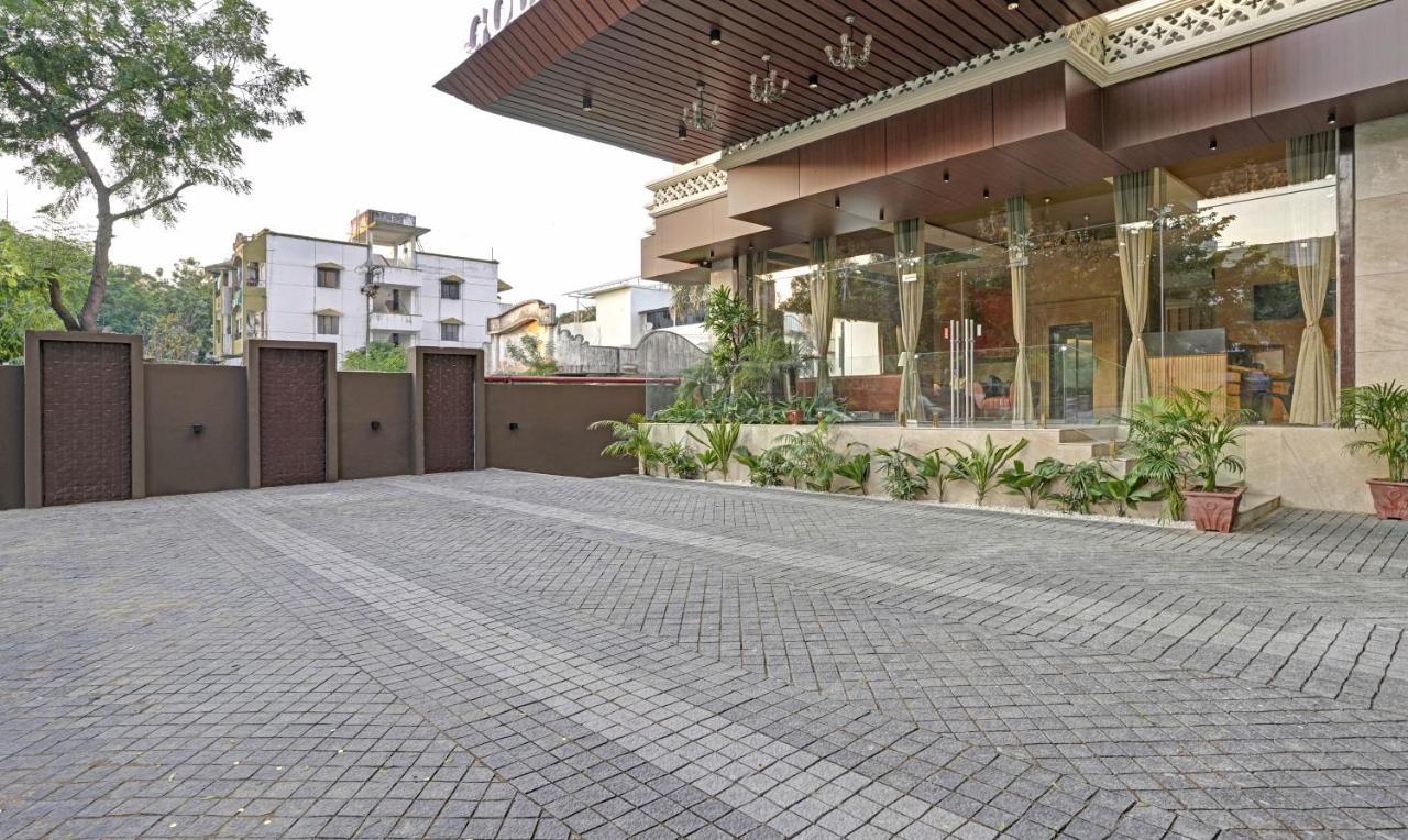 Treebo Premium Golden Bliss Trimurti Nagar Square Nagpur Zewnętrze zdjęcie